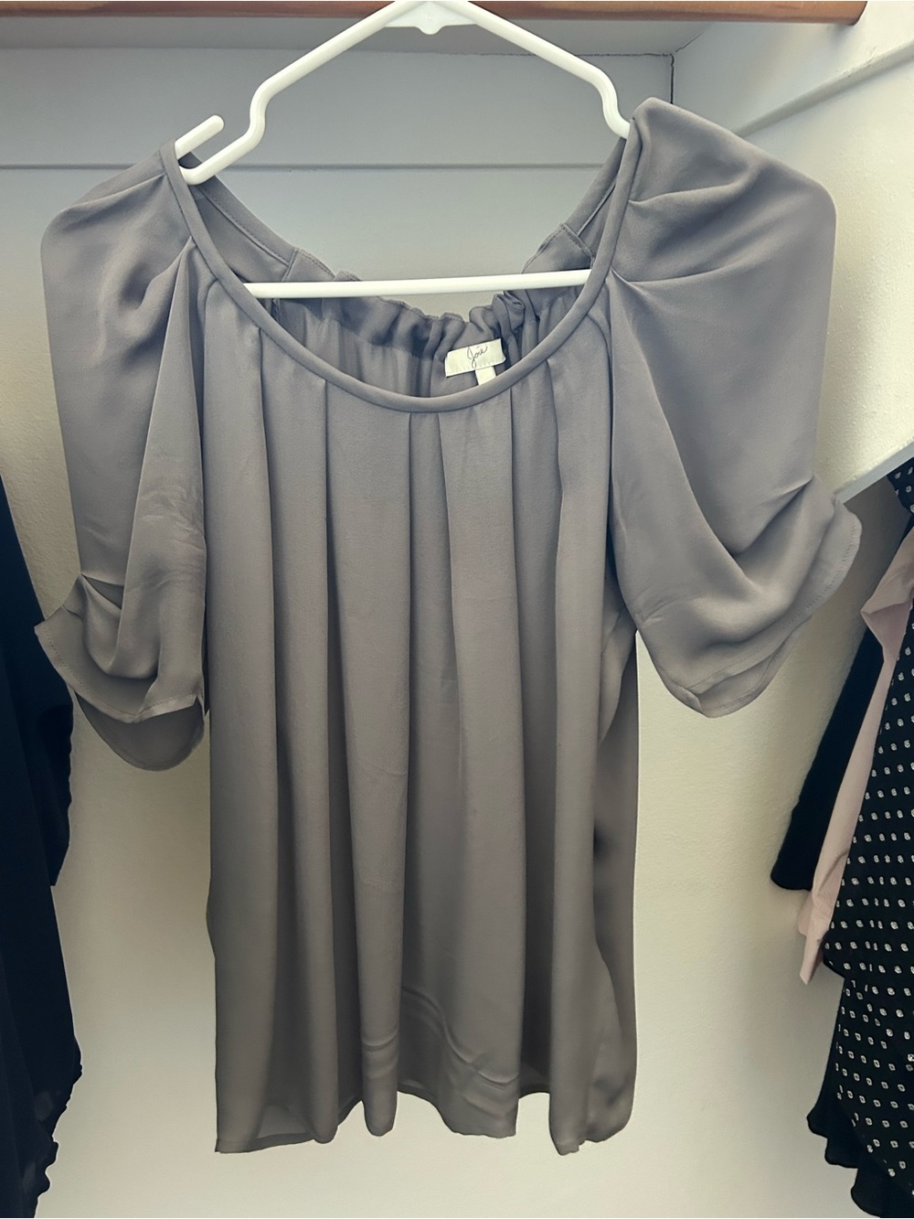 Joie Taupe Off-Shoulder Pleated Blouse